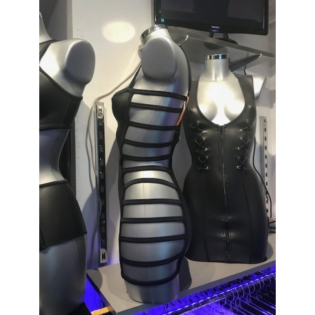 Kinky Rubber (Neopreen) jurkje "Breezy" met open zijkant