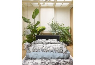 Essenza Grazie Carpet 120x180 Iceblue