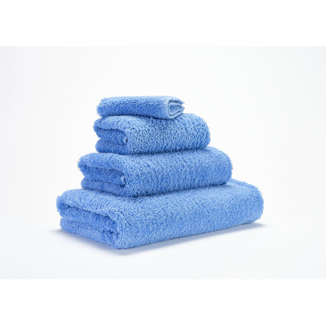 Abyss & Habidecor Super Pile Douchelaken 70x140 364 regatta Abyss & Habidecor Super Pile Douchelaken 70x140 364 regatta