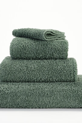 Abyss & Habidecor Super Pile Douchelaken 70x140 280 evergreen