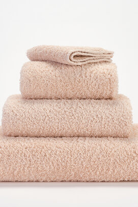 Abyss & Habidecor Super Pile Gezichtsdoekje 30x30 610 nude