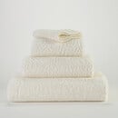 Abyss & Habidecor Abyss & Habidecor Super Pile Handdoek 55x100 103 ivory