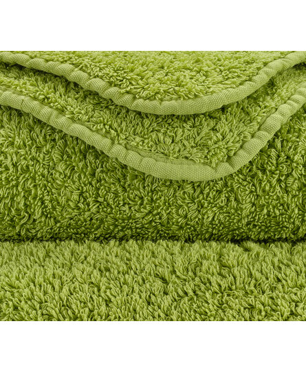 Abyss & Habidecor Super Pile Handdoek 55x100 165 apple green