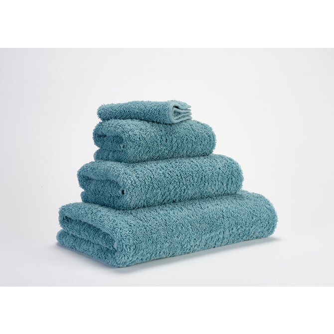 Abyss & Habidecor Super Pile Handdoek 55x100 309 atlantic