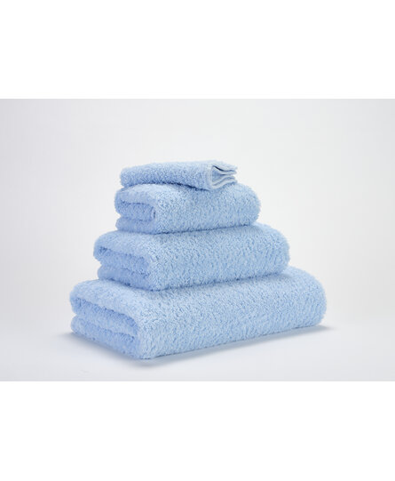 Abyss & Habidecor Super Pile Handdoek 55x100 330 powderblue