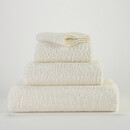 Abyss & Habidecor Abyss & Habidecor Super Pile Handdoek 60x110 103 ivory