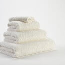 Abyss & Habidecor Abyss & Habidecor Super Pile Handdoek 60x110 103 ivory