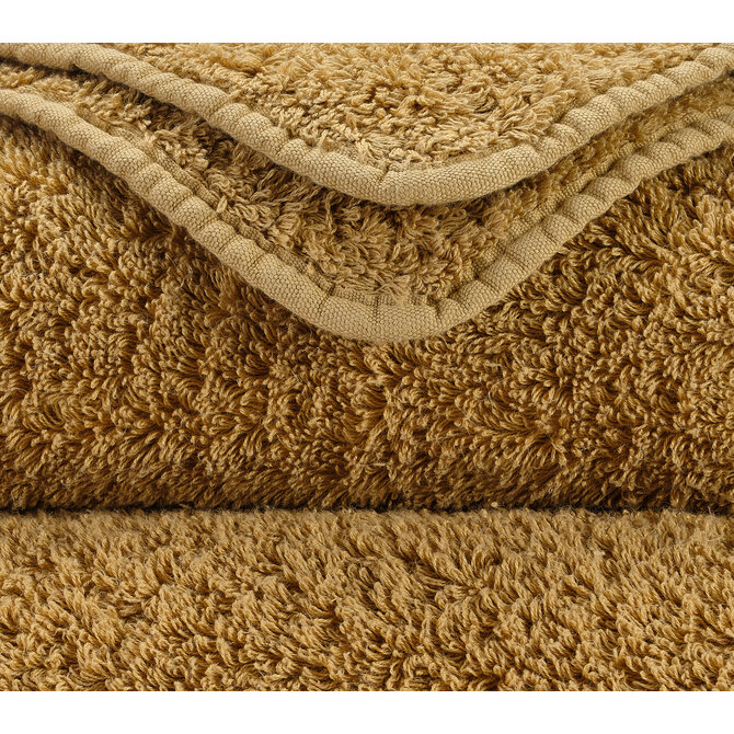 Abyss & Habidecor Super Pile Handdoek 60x110 840 gold