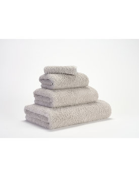 Abyss & Habidecor Super Pile Handdoek 60x110 950 cloud