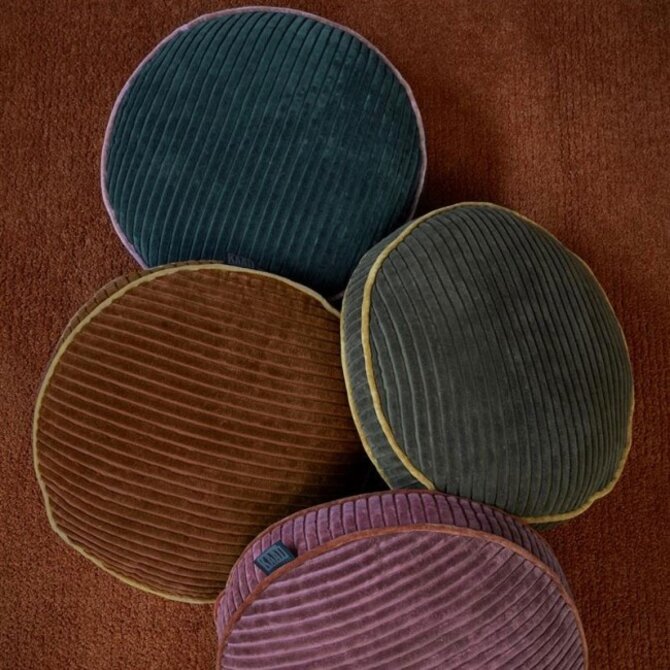 KAAT Amsterdam Perdy sierkussen Olive Green