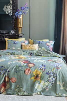 Beddinghouse x Van Gogh Museum Partout des Fleurs Bedspread - Green 260x260 cm