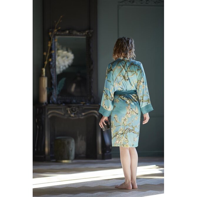 Beddinghouse x Van Gogh Museum Kimono fleur d'amandier - Bleu S/M Beddinghouse x Van Gogh Museum Kimono fleur d'amandier - Bleu S/M