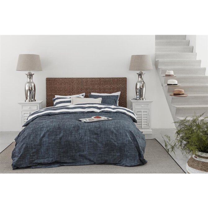 Rivièra Maison Lindy Lines Dekbedovertrek - Navy 140x200/220 cm Rivièra Maison Lindy Lines Dekbedovertrek - Navy 140x200/220 cm