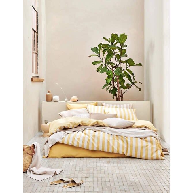 Vandyck Home 97 Cotton Tencel  Sunlight Kussensloop (60x70) Vandyck Home 97 Cotton Tencel  Sunlight Kussensloop (60x70)