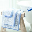 Pip Studio Pip Studio Tile de Pip serviette de douche - Bleu 70 x 140 cm