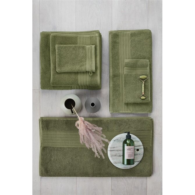 Beddinghouse Sheer Towel Olive green 60x110 cm Beddinghouse Sheer Towel Olive green 60x110 cm