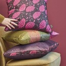 KAAT Amsterdam Boline Coussin décoratif Aubergine 40x60 cm