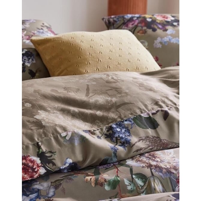 Essenza coussin Ajour tricoté Fern jaune 50x50