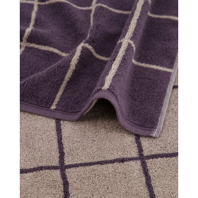 Cawö Park Check serviette de douche minuit 70/140