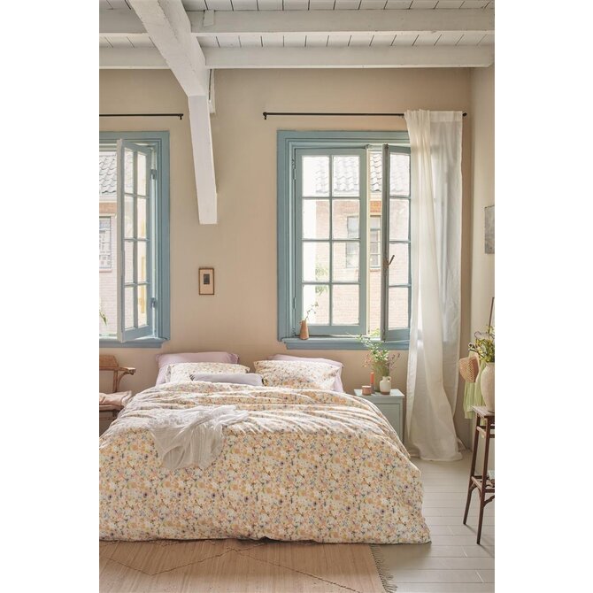 Ariadne at Home housse de couette Lots of flowers Pastel 200x200/220 cm Ariadne at Home housse de couette Lots of flowers Pastel 200x200/220 cm