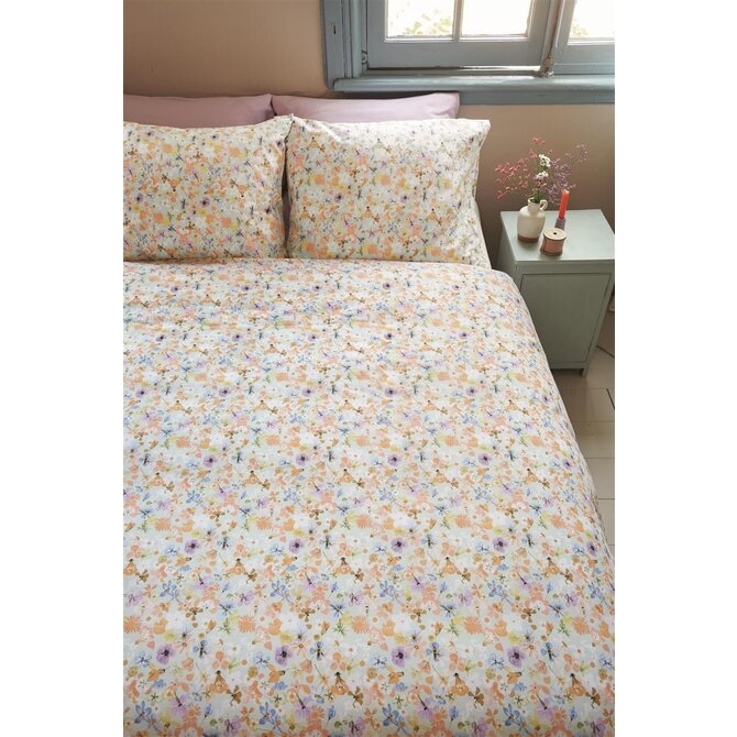 Ariadne at Home Dekbedovertrek Lots of flowers Pastel 240x200/220 cm Ariadne at Home Dekbedovertrek Lots of flowers Pastel 240x200/220 cm