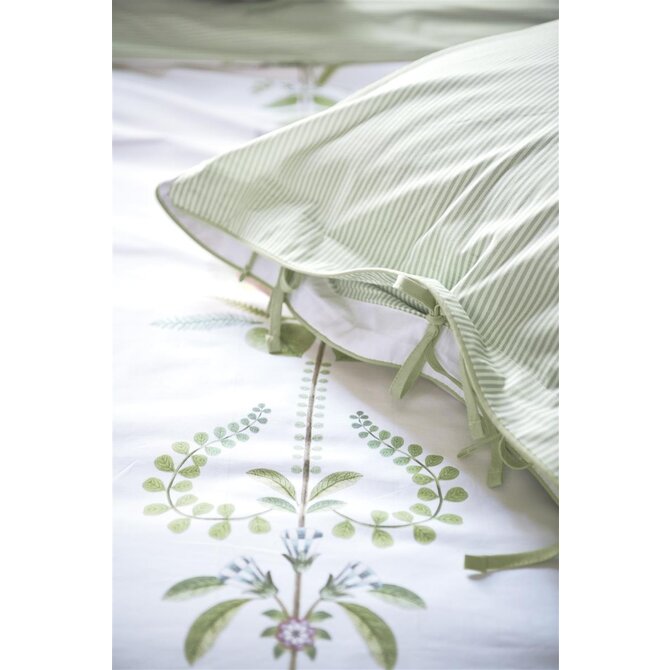 Pip Studio Dekbedovertrek Hiedra Off-white 240x200/220 cm Pip Studio Dekbedovertrek Hiedra Off-white 240x200/220 cm