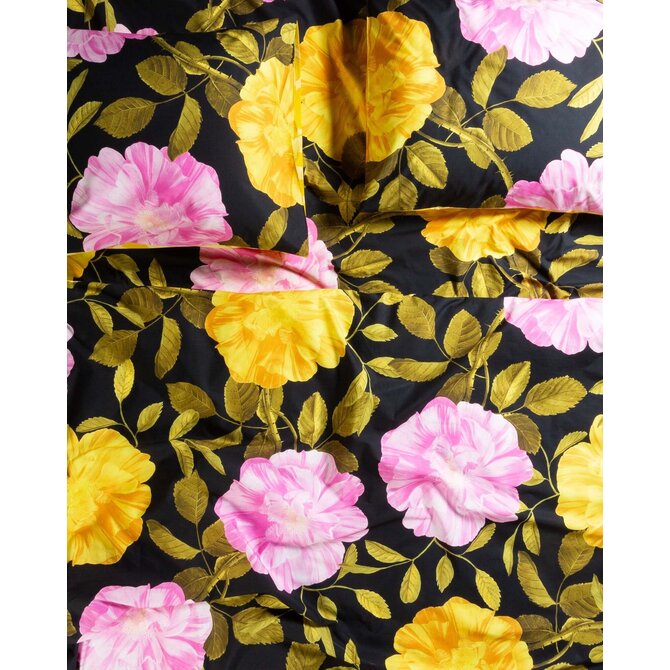 Covers & Co Bloom with a view Dekbedovertrek Black 200x200/220 Covers & Co Bloom with a view Dekbedovertrek Black 200x200/220