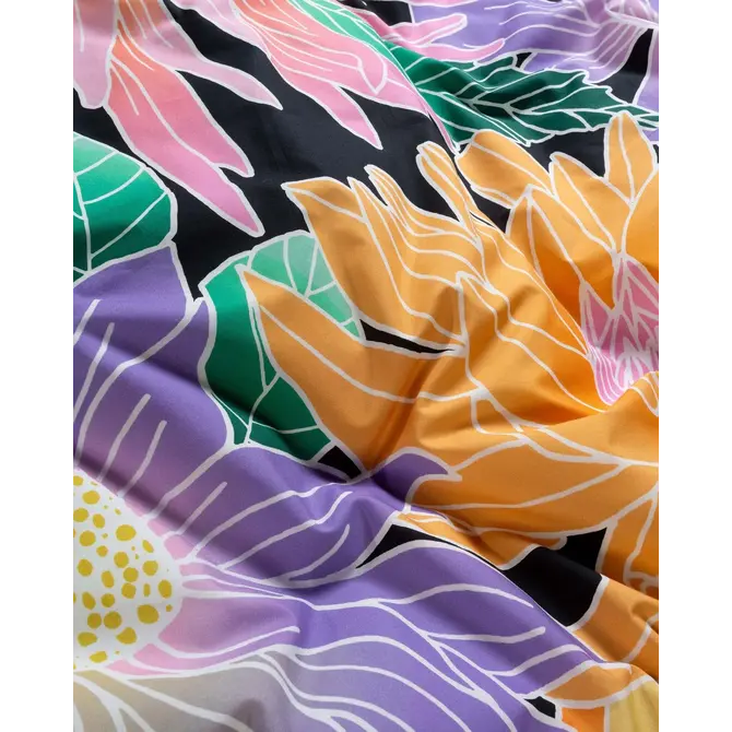 Covers & Co Flower fling Kussensloop Black 60x70