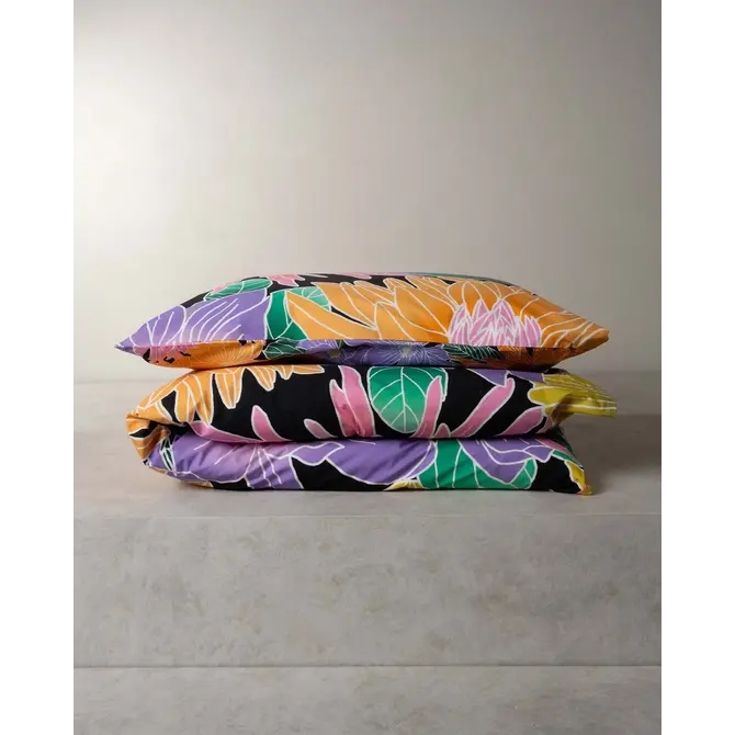 Covers & Co Flower fling Kussensloop Black 60x70