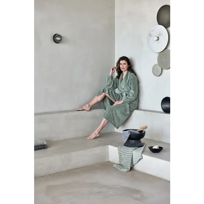 Vandyck Bathr. Grace Smoke Green Xlarge Vandyck Bathr. Grace Smoke Green Xlarge