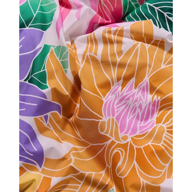 Covers & Co Flower fling Dekbedovertrek Bright white 240x200/220 Covers & Co Flower fling Dekbedovertrek Bright white 240x200/220