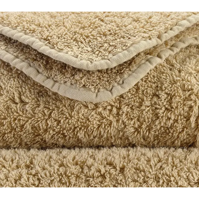 Abyss & Habidecor Super Pile Handdoek 60x110 714 sand