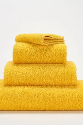 Abyss & Habidecor Super Pile Douchelaken 70x140 830 banane