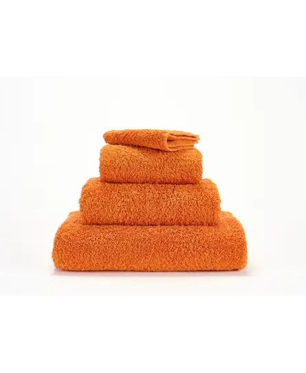 Abyss & Habidecor Super Pile Handdoek 60x110 614 tangerine