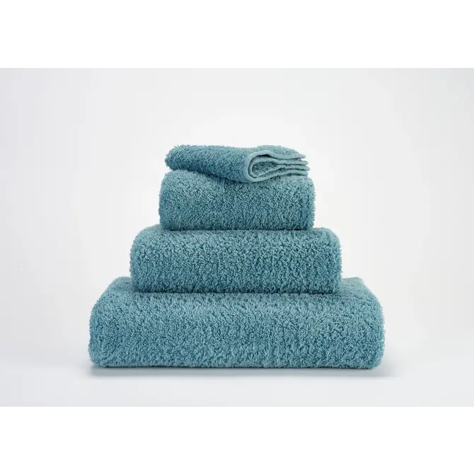 Abyss & Habidecor Super Pile Guest towel 40x75 309 atlantic