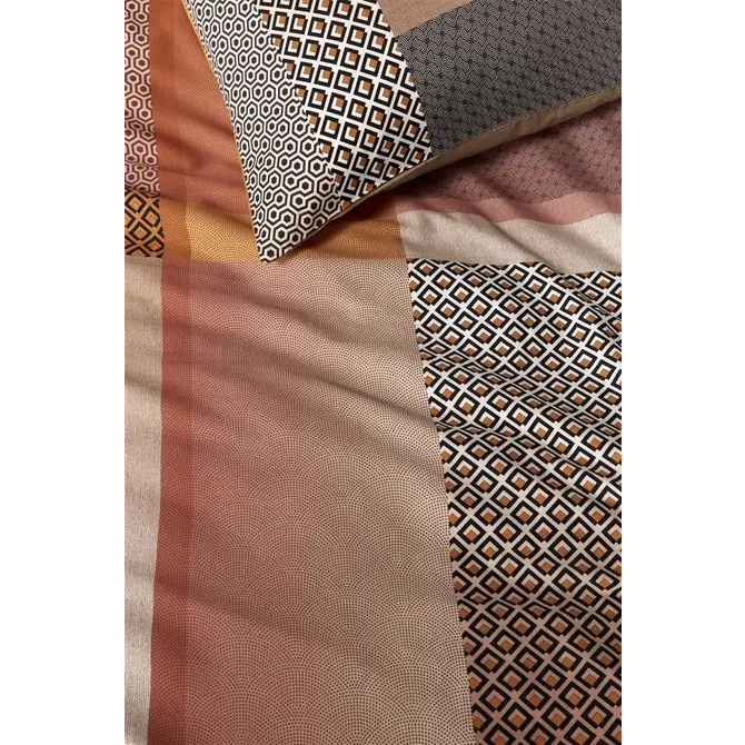 Beddinghouse Dutch Design Glamour Dekbedovertrek - Gold 200x200/220 cm Beddinghouse Dutch Design Glamour Dekbedovertrek - Gold 200x200/220 cm