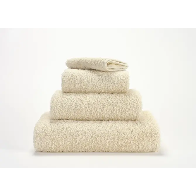 Abyss & Habidecor Super Pile Guest towel 30x50 101 ecru