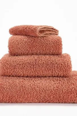 Abyss & Habidecor Super Pile Serviette de bain 105x180 685 terracotta