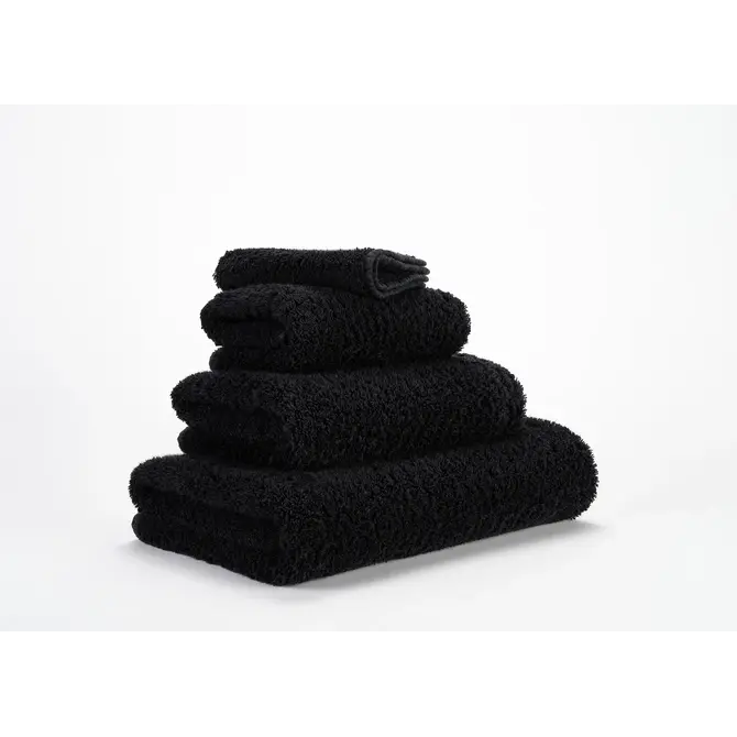 Abyss & Habidecor Super Pile Handdoek 60x110 990 black