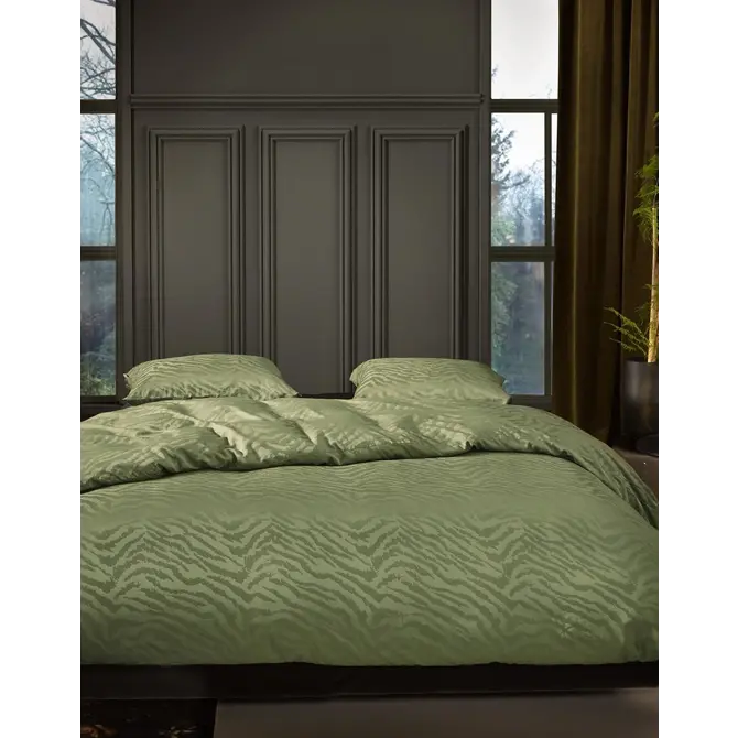 Essenza Belen Dekbedovertrek 240x220+2/60x70 Forest green