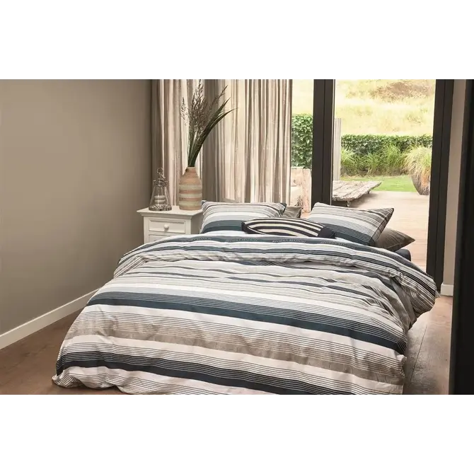 Riviera Maison Housse de couette Sturdy Stripe Navy Blue 200x200/220 cm Riviera Maison Housse de couette Sturdy Stripe Navy Blue 200x200/220 cm