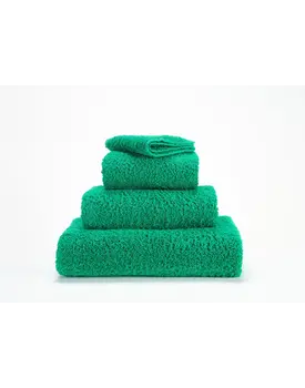 Abyss & Habidecor Super Pile Douchelaken 70x140 230 emerald