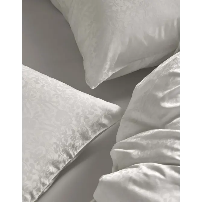 Essenza Felipa Kussensloop Oyster 60x70