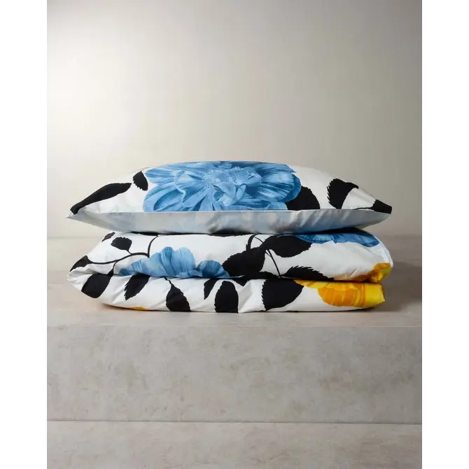 Covers & Co Bloom with a view Dekbedovertrek Bright white 200x200/220 Covers & Co Bloom with a view Dekbedovertrek Bright white 200x200/220