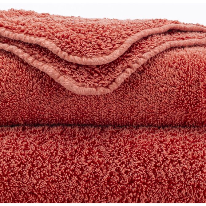 Abyss & Habidecor Super Pile Handdoek 60x110 638 chili