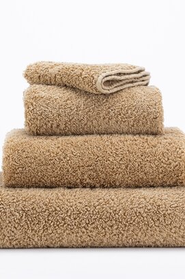 Abyss & Habidecor Super Pile Badlaken 105x180 716 croissant