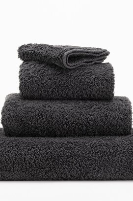 Abyss & Habidecor Super Pile Gezichtsdoekje 30x30 997 volcan