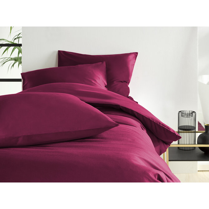De Witte Lietear dekbedovertrek Olivia Beet Red 140x200/220 De Witte Lietear dekbedovertrek Olivia Beet Red 140x200/220