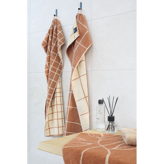 Cawo Atelier Floral Serviette de Douche 70/140 cuivre Cawo Atelier Floral Serviette de Douche 70/140 cuivre