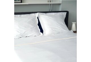 Dommelin Dekbedovertrek Cortina Percal 200TC Wit-Ecru 140x200/220 cm